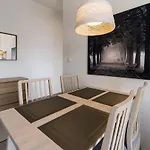 Invest Perla B11 شقة شكلارسكا بوريبا
