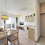 Invest Perla B11 شكلارسكا بوريبا